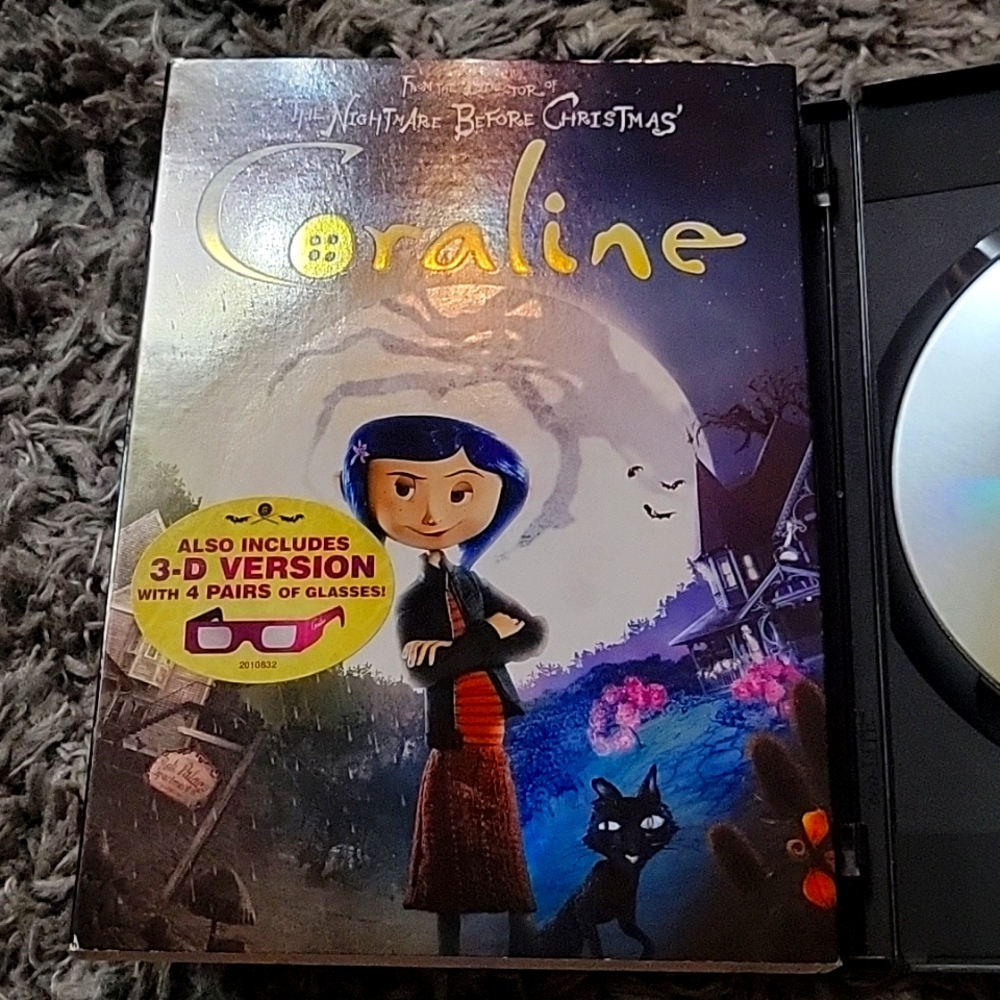 Coralie With 4 3D Glasses DVD Nice V062